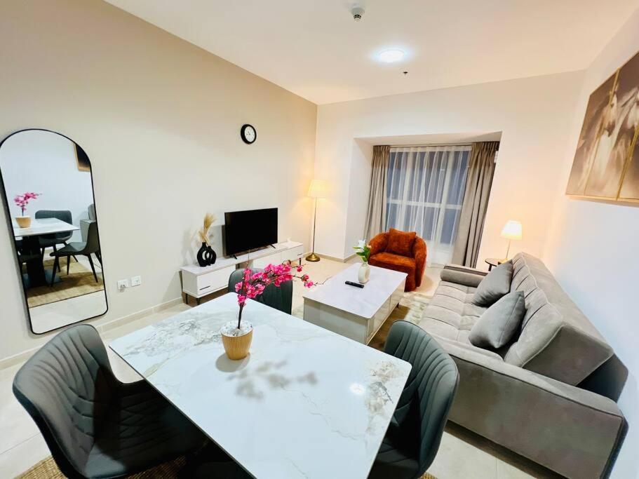 1 Bedroom Flat, Luxury Amenities, Opp Beach & Club With Free Parking In Dubai Marina Exterior foto